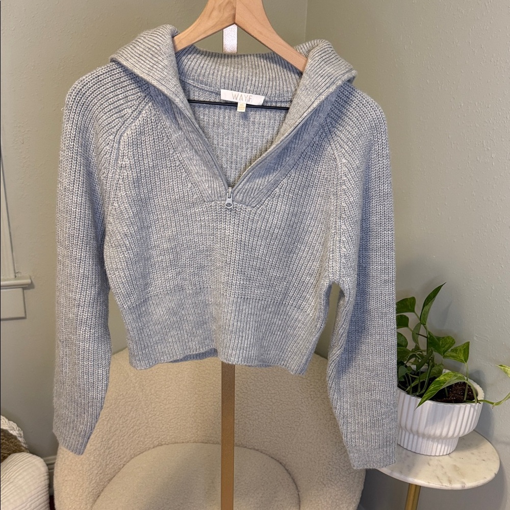 Wayf Light Gray Cropped Half-Zip Cowl Sweater